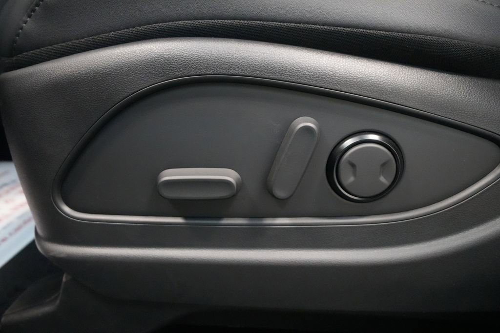 Certified 2026 Hyundai Palisade XRT Pro image 16