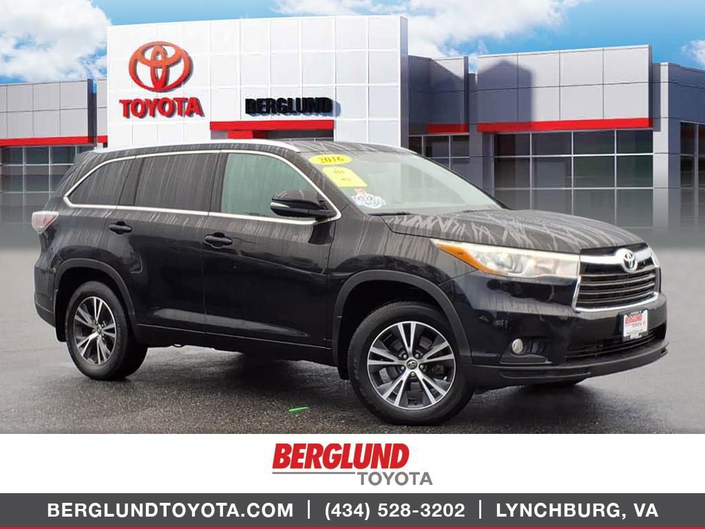Used 2016 Toyota Highlander XLE