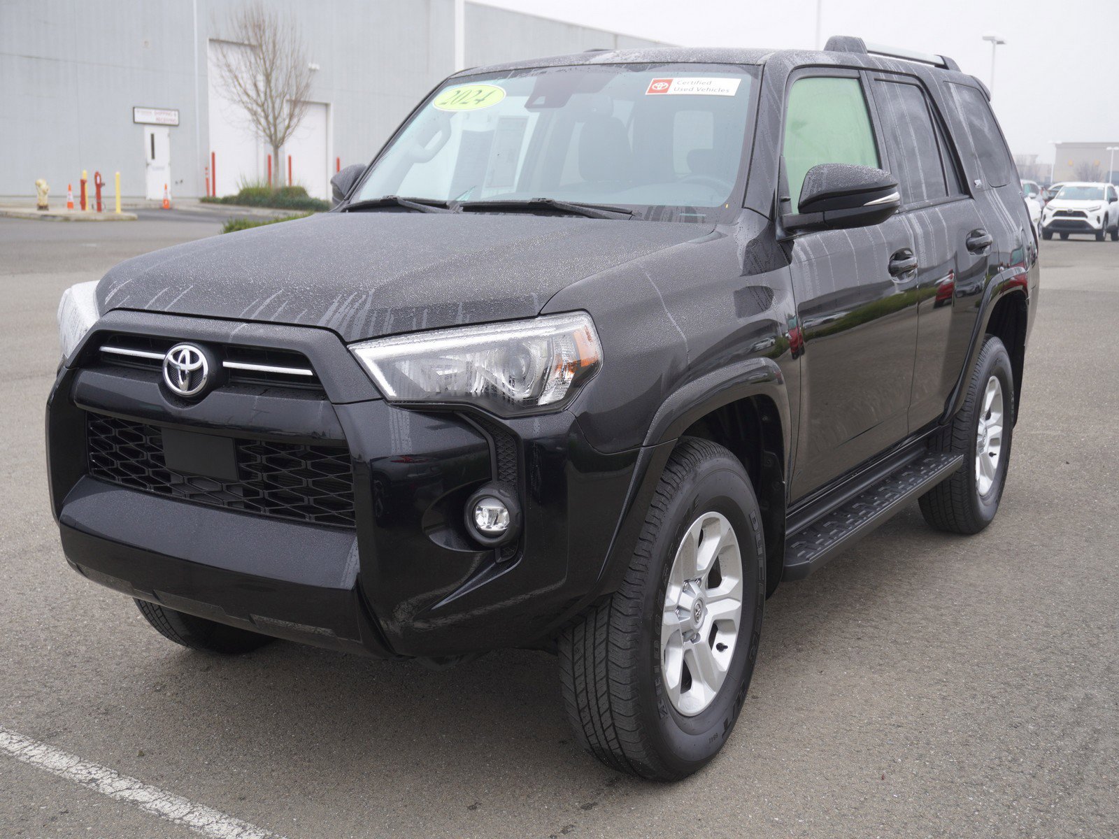 Used 2024 Toyota 4Runner SR5 Premium image 9