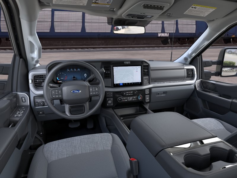 New 2026 Ford F250 XLT w/ XLT Premium Package AWD/4WD image 9