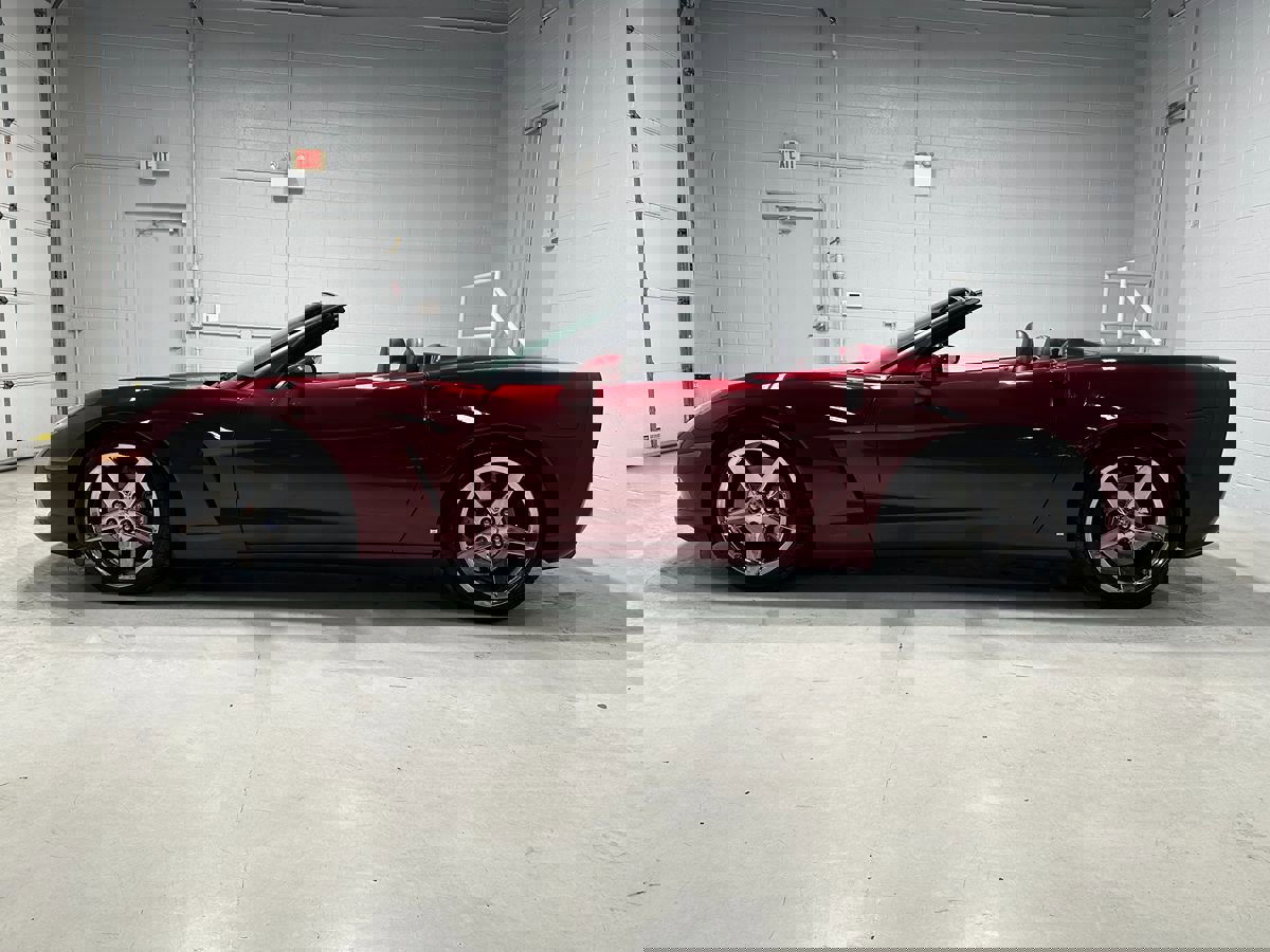 Used 2006 Chevrolet Corvette Convertible w/ Preferred Equipment Group image 15