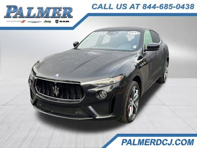 Used 2019 Maserati Levante GTS image 1