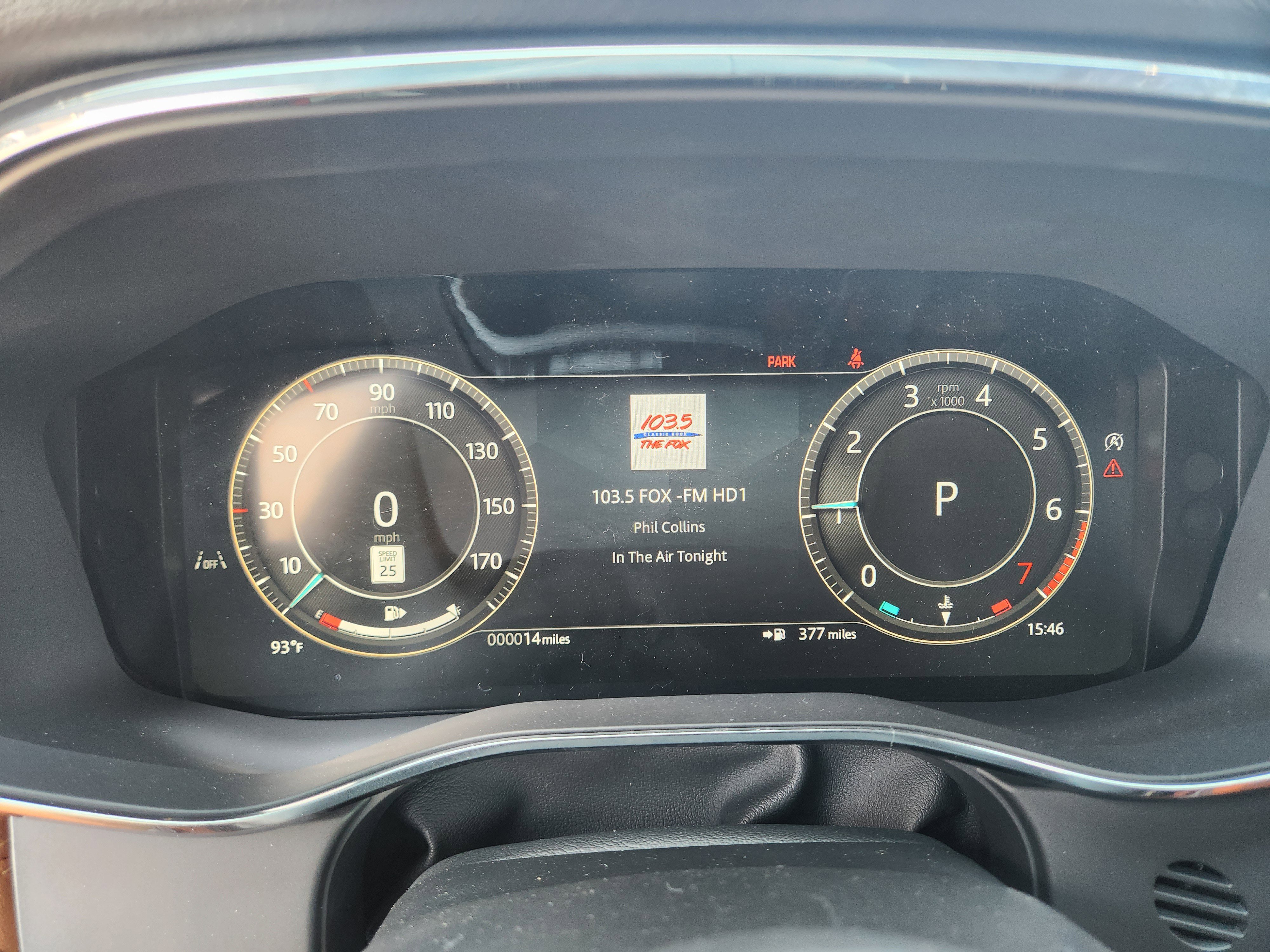 New 2026 Jaguar F-PACE R-Dynamic S image 8