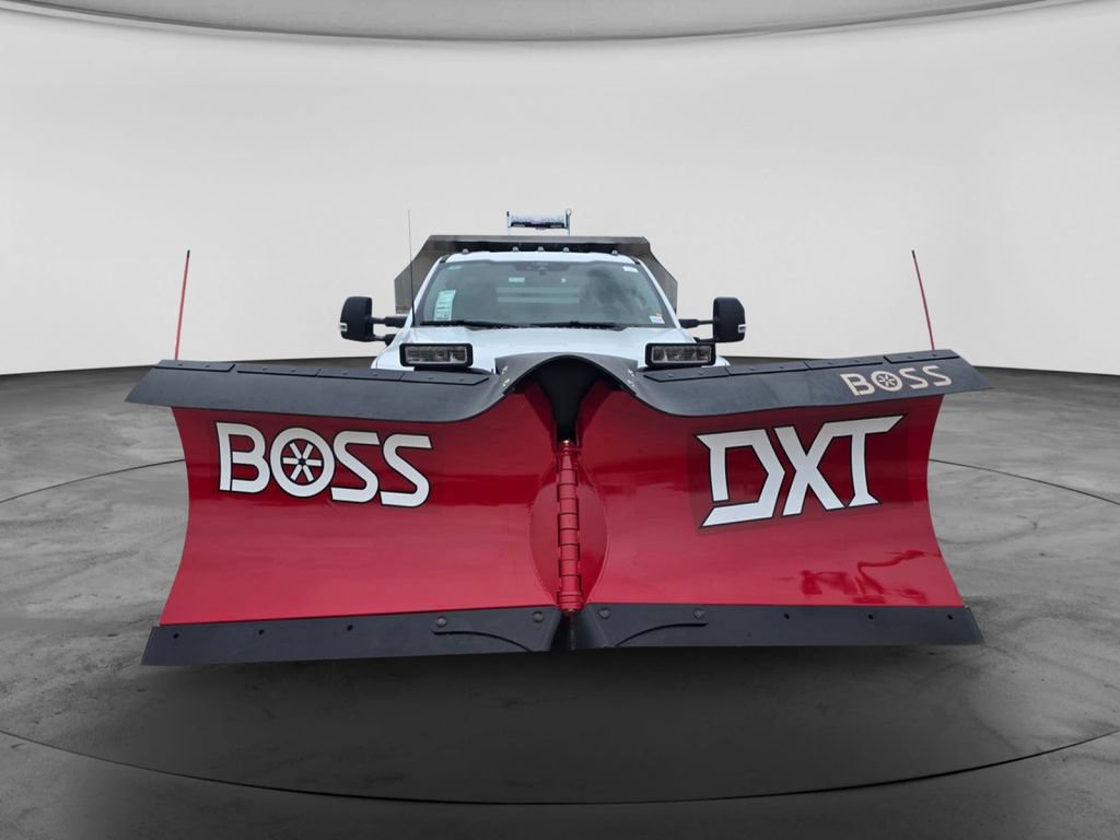 New 2026 Ford F550 4x4 Regular Cab Super Duty image 2