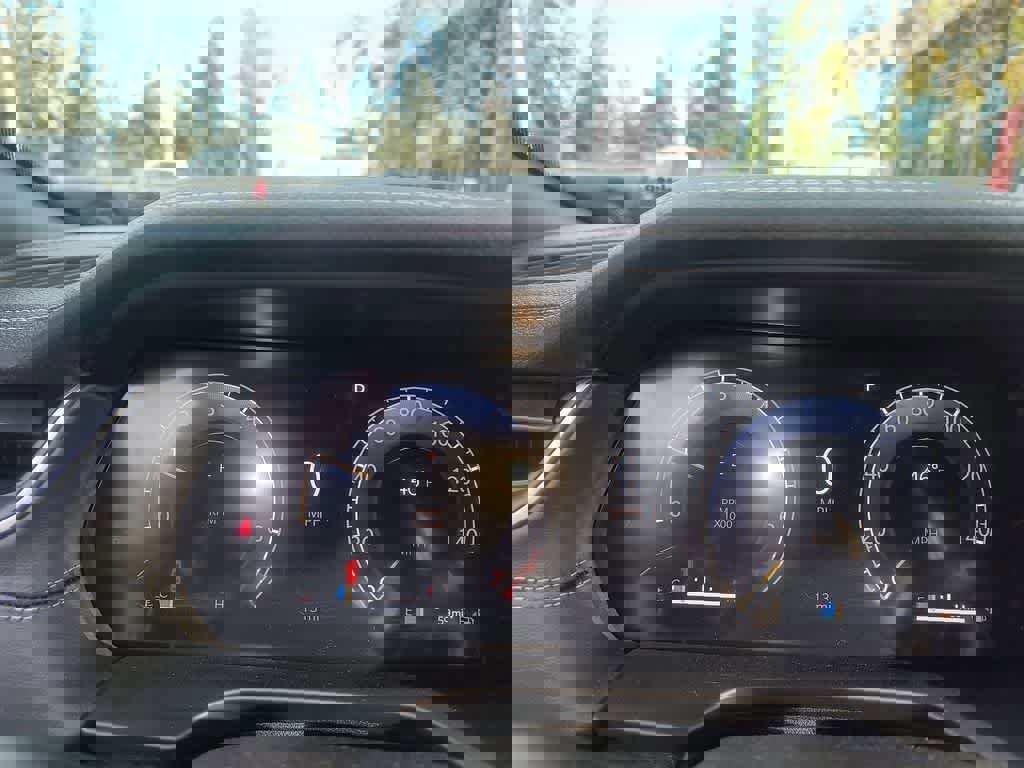 New 2025 Jeep Grand Cherokee Limited w/ Luxury Tech Group II image 15