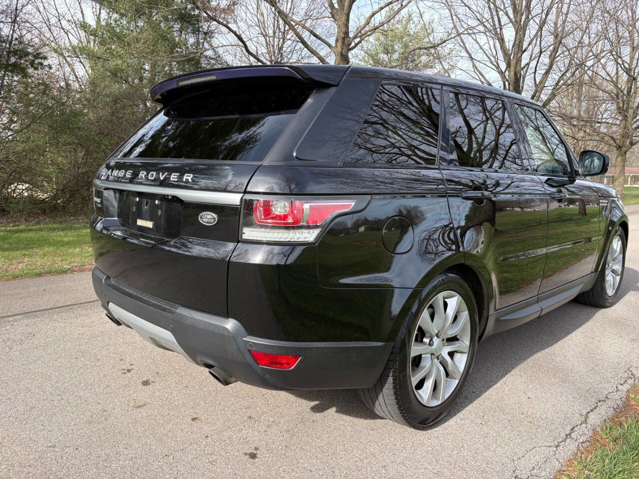 Used 2016 Land Rover Range Rover Sport HSE image 11