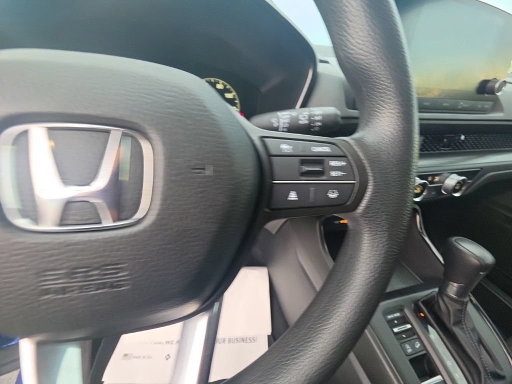 Used 2025 Honda CR-V LX image 17