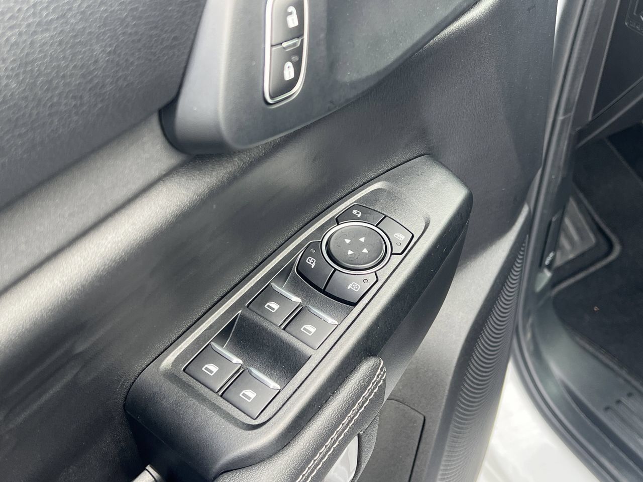New 2025 Ford Ranger XLT w/ Convenience Package AWD/4WD image 14