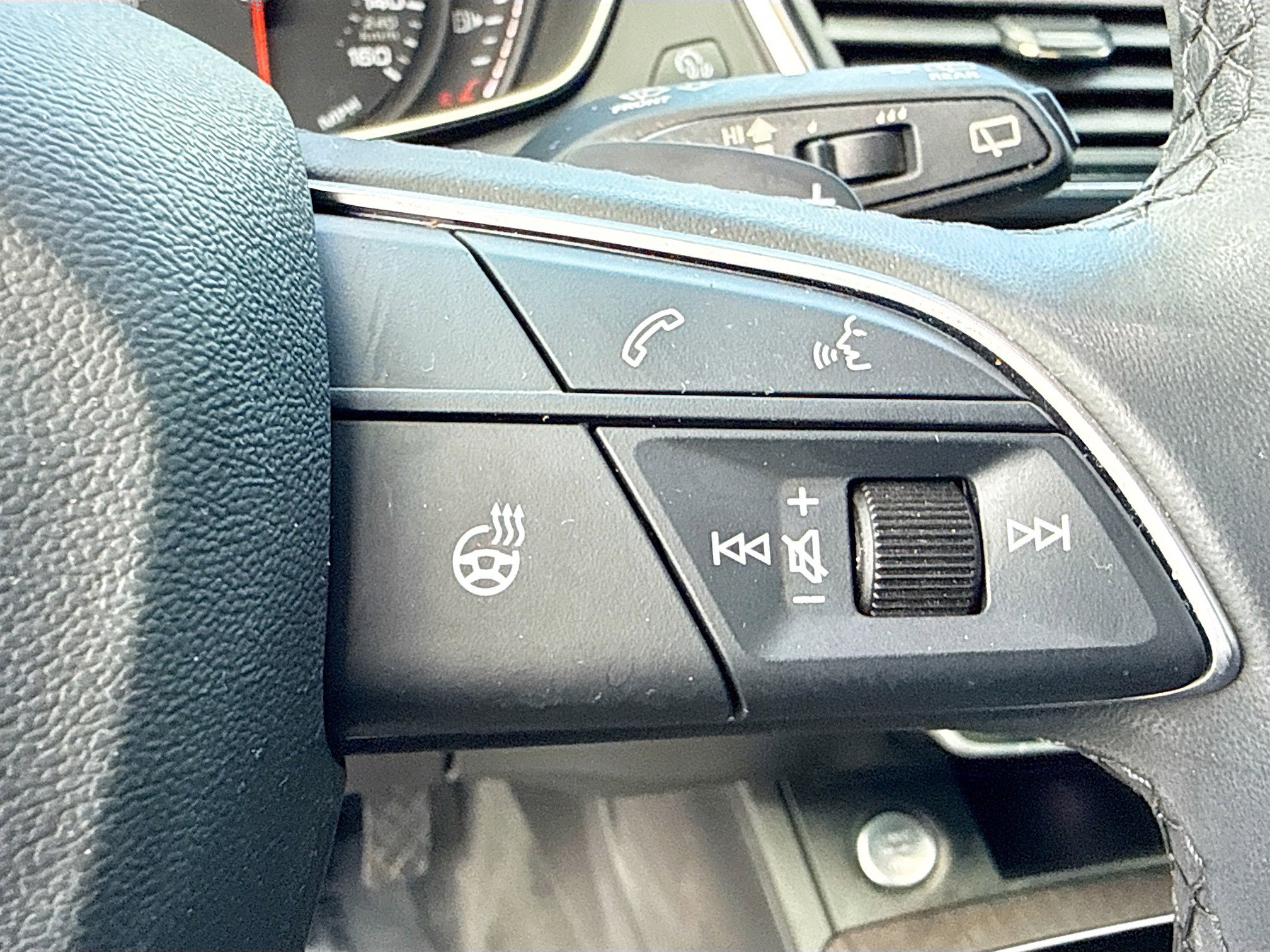 Used 2022 Audi Q5 2.0T Premium image 35