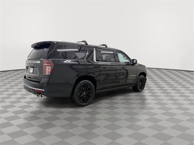 Used 2023 Chevrolet Suburban High Country image 10