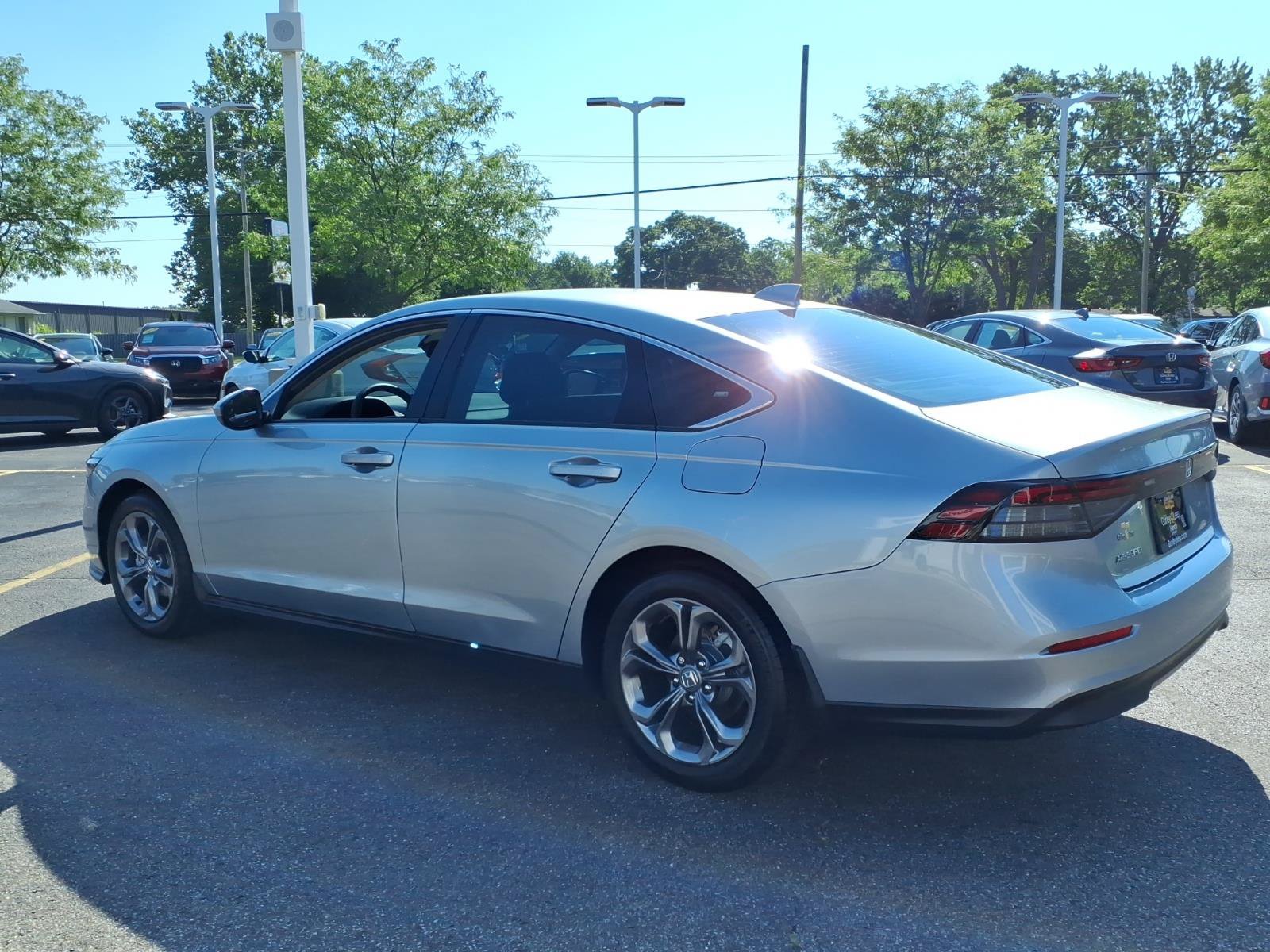 Certified 2024 Honda Accord EX image 9