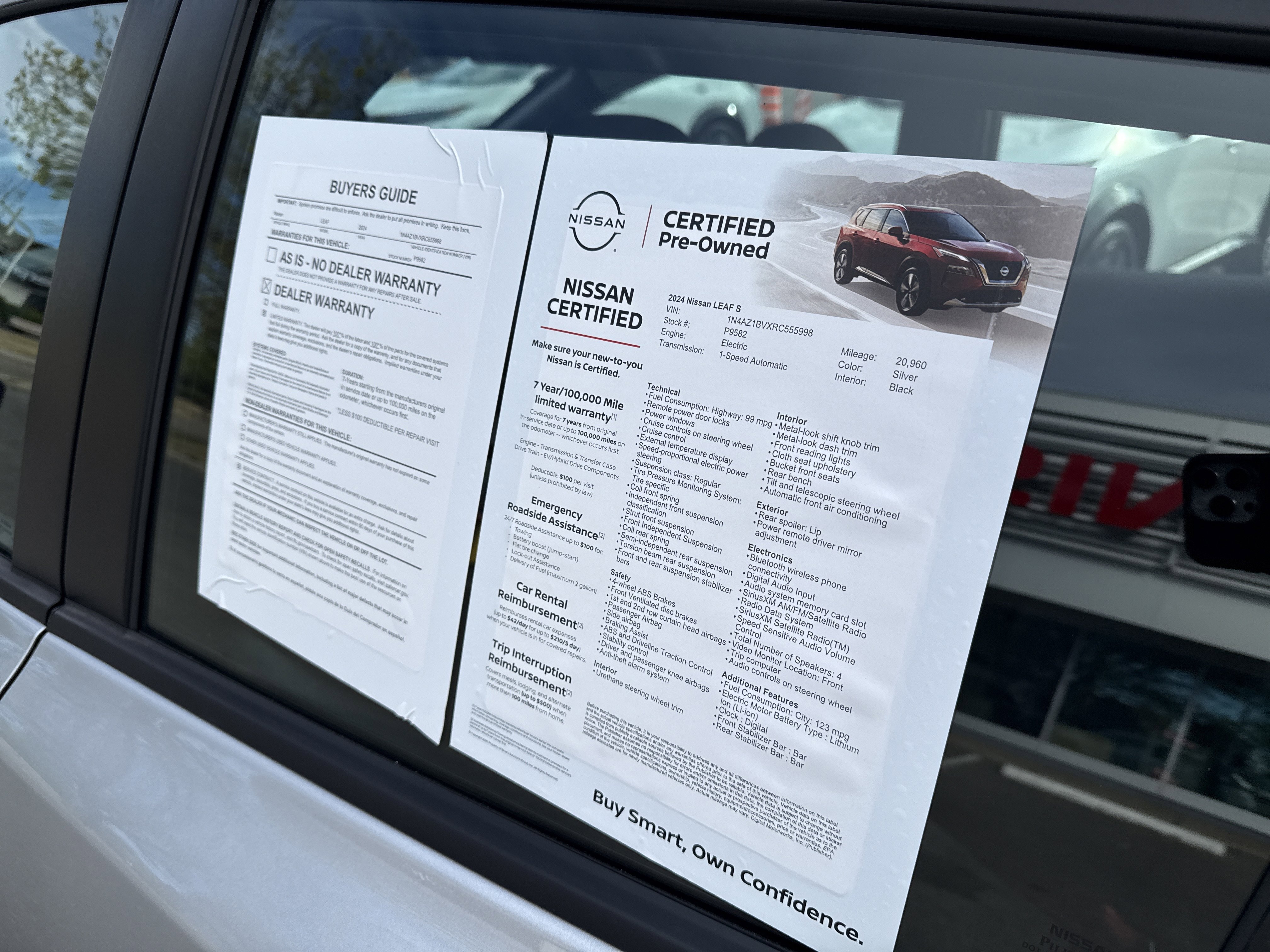 Certified 2024 Nissan Leaf S image 13