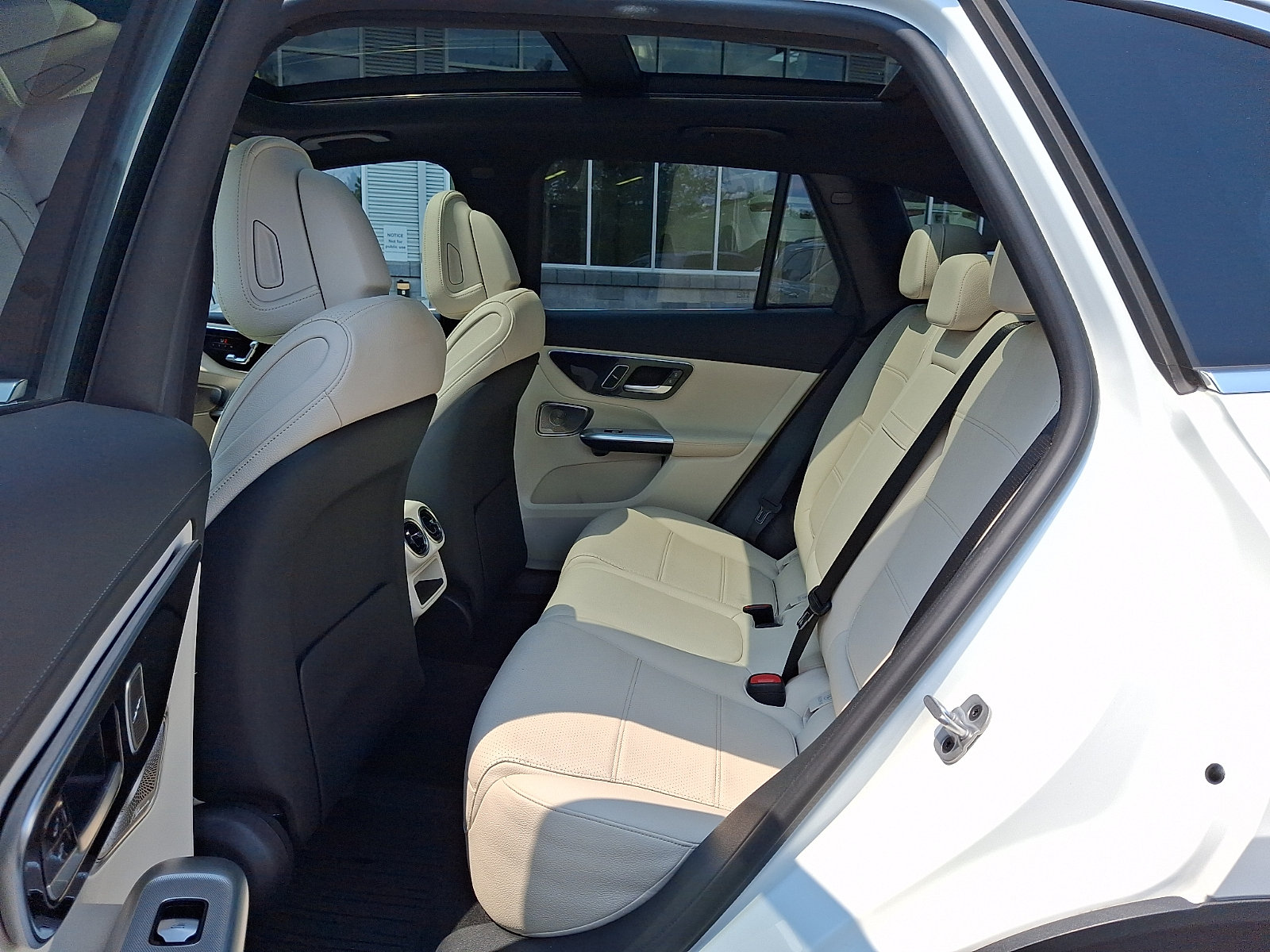Certified 2023 Mercedes-Benz GLC 300 4MATIC image 10
