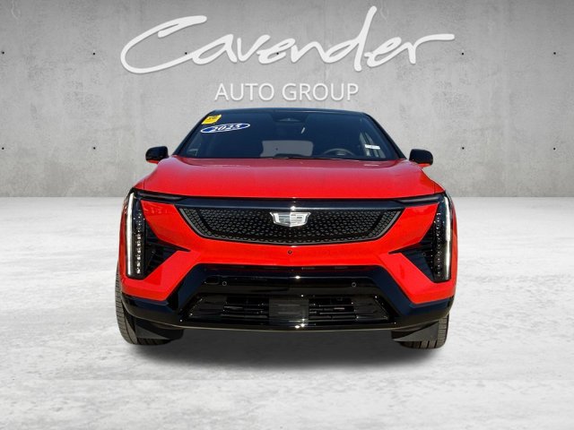 Certified 2025 Cadillac Optiq Sport 2 AWD/4WD image 18