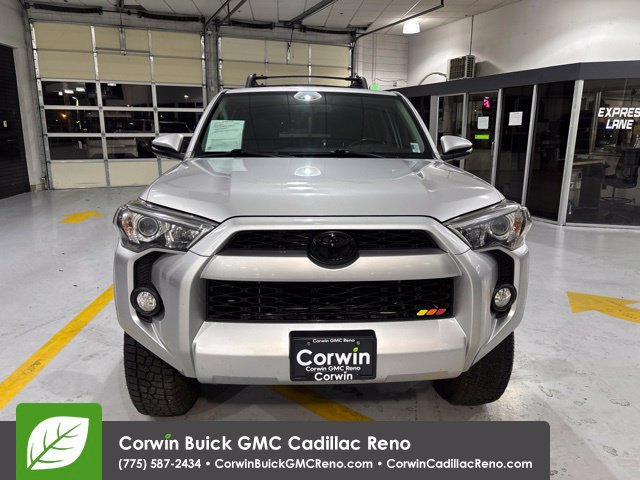 Used 2018 Toyota 4Runner SR5 Premium AWD/4WD image 3