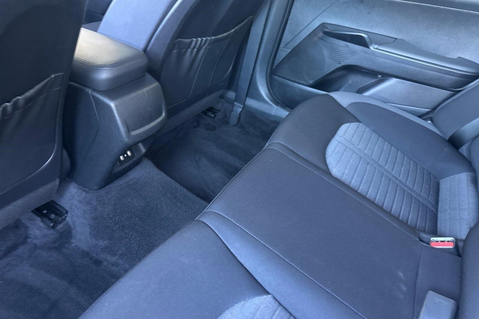 Used 2025 Kia K5 LXS image 24