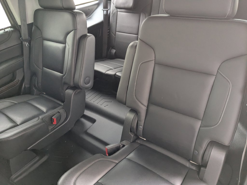 Used 2019 Chevrolet Tahoe LT w/ Luxury Package AWD/4WD image 28