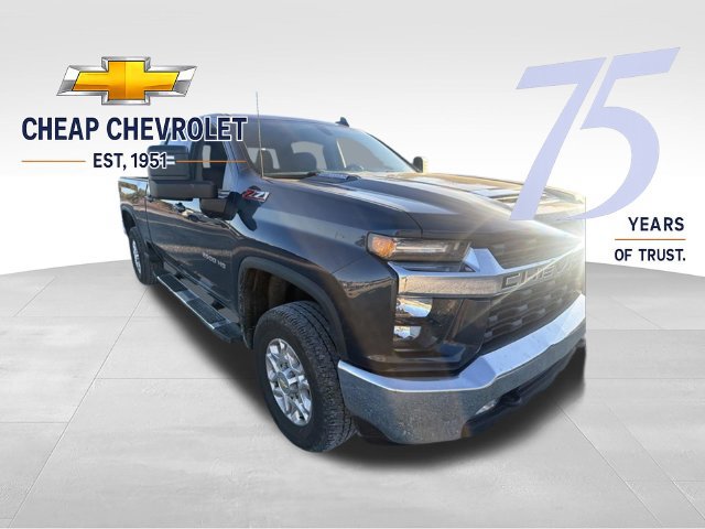 Used 2023 Chevrolet Silverado 2500 LT w/ Convenience Package AWD/4WD image 3