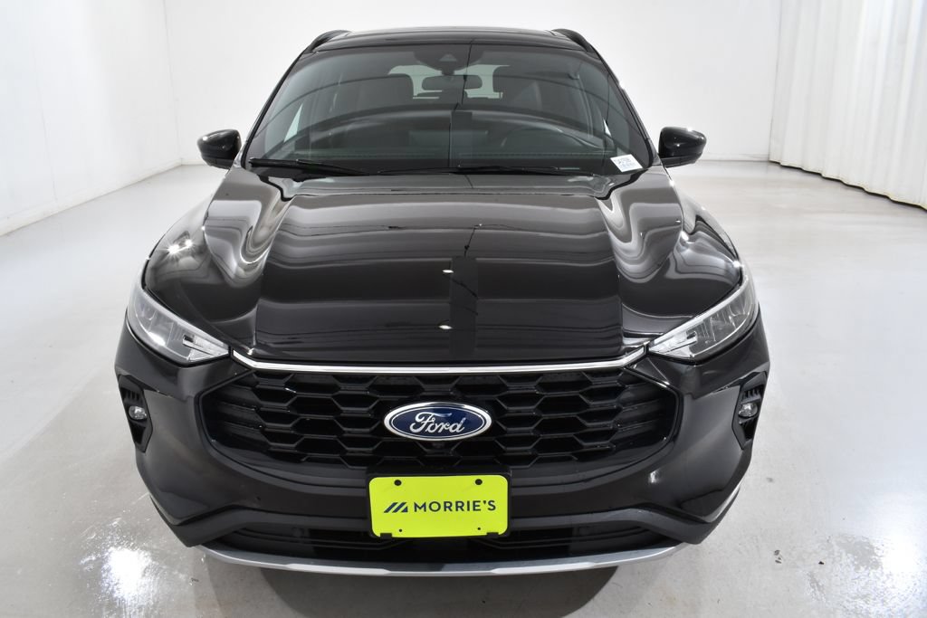 New 2026 Ford Escape ST-Line Select w/ Tech Pack #2 AWD/4WD image 3