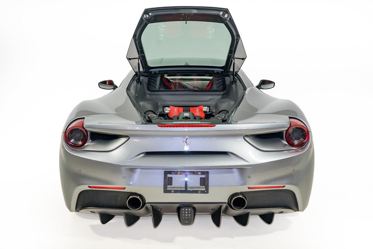 Used 2017 Ferrari 488 GTB RWD image 39