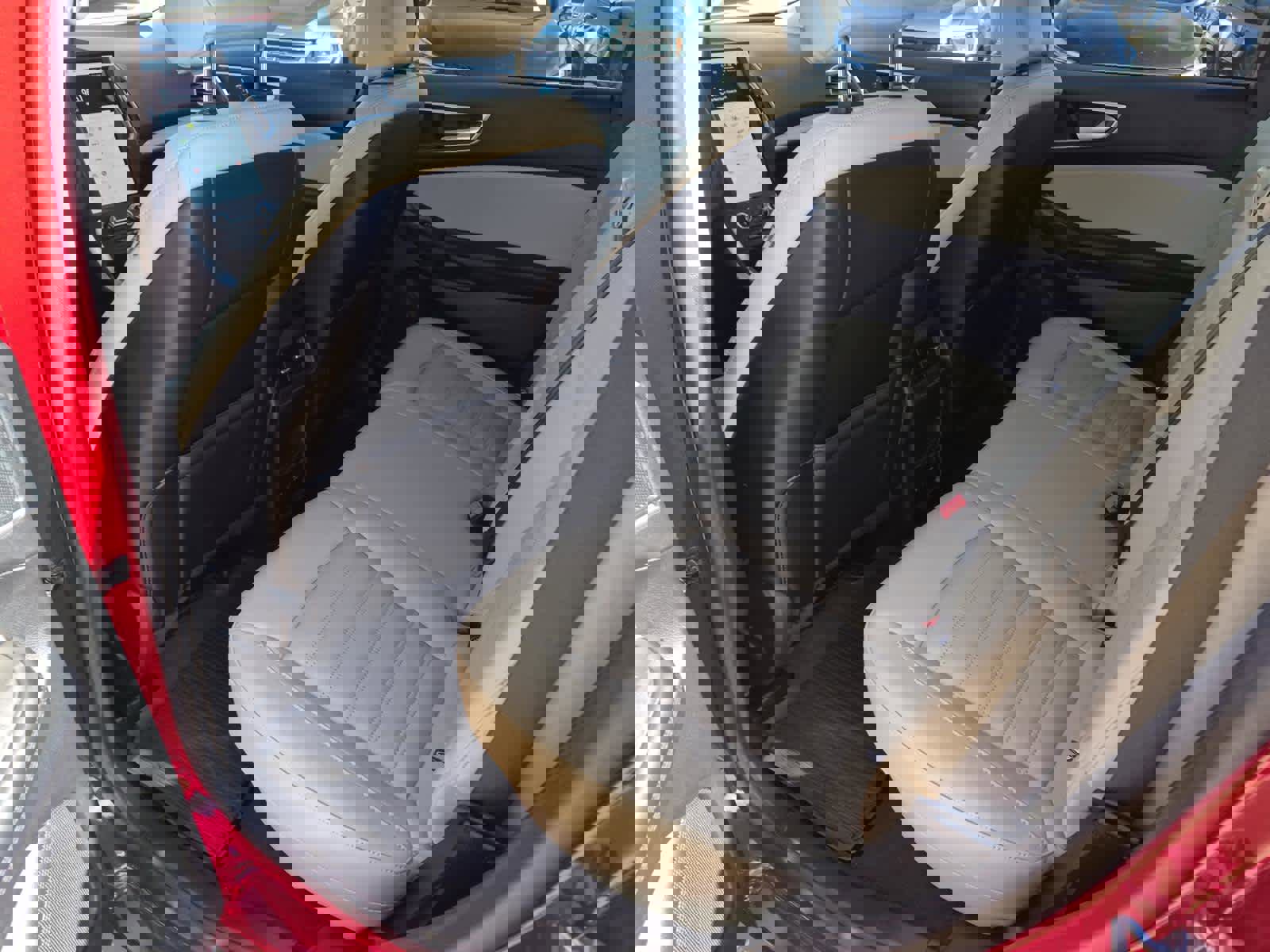 Used 2024 Ford Edge SEL w/ Convenience Package image 15