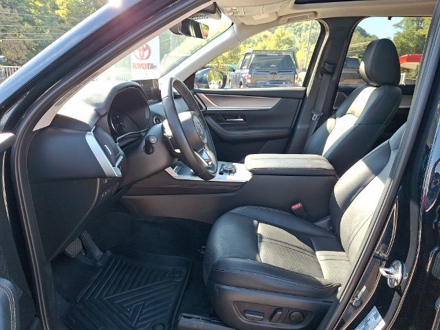 Used 2024 MAZDA CX-90 3.3 Turbo w/ Premium Package AWD/4WD image 13