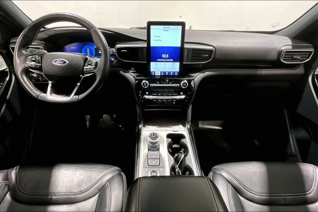 Used 2021 Ford Explorer ST w/ ST Street Pack image 7