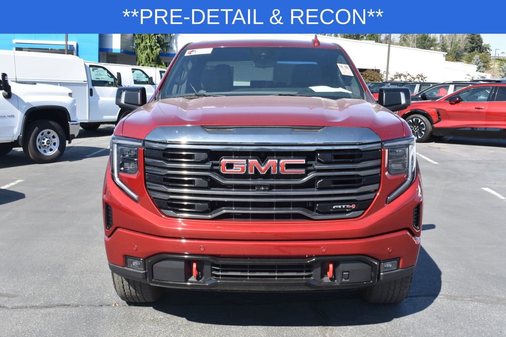 Used 2023 GMC Sierra 1500 AT4 w/ Technology Package AWD/4WD image 7