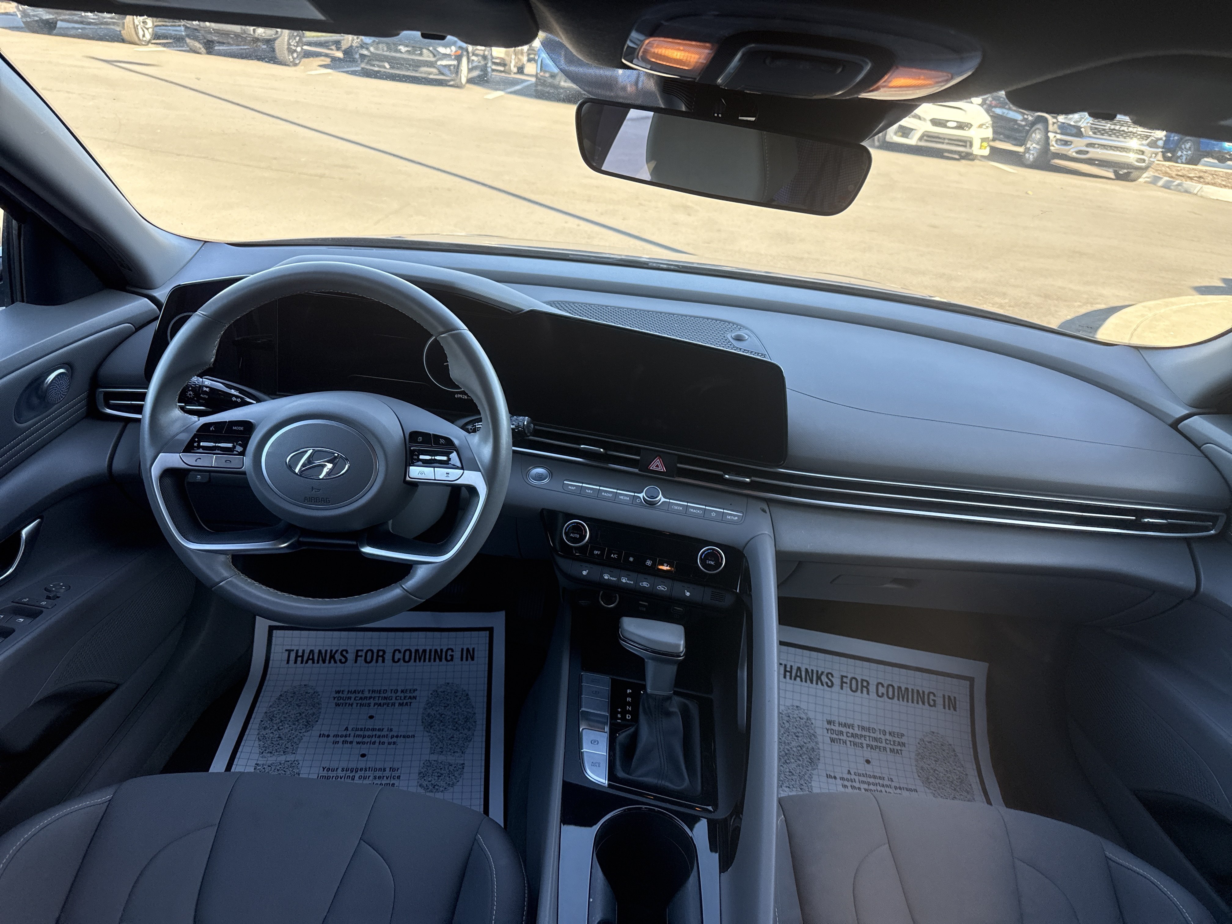 Used 2023 Hyundai Elantra SEL FWD image 8