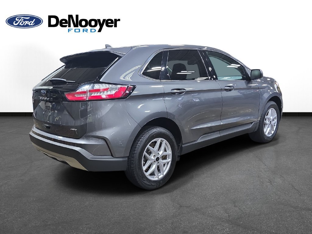 Used 2023 Ford Edge SEL w/ Convenience Package AWD/4WD image 7
