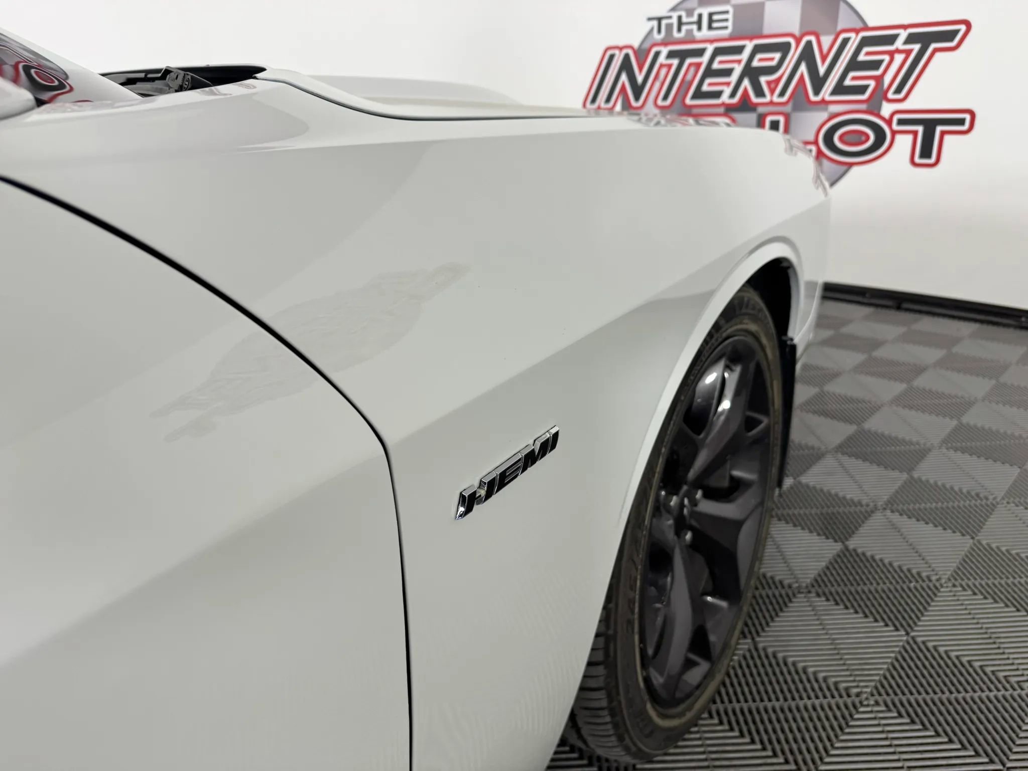 Used 2019 Dodge Challenger R/T image 26