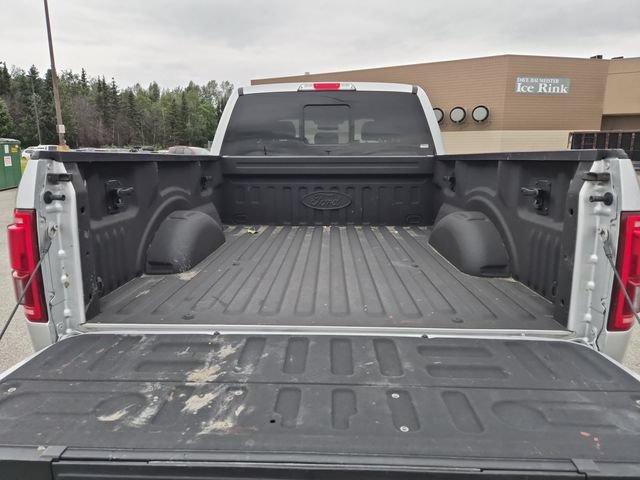 Used 2015 Ford F150 Platinum w/ Equipment Group 701A Luxury AWD/4WD image 23