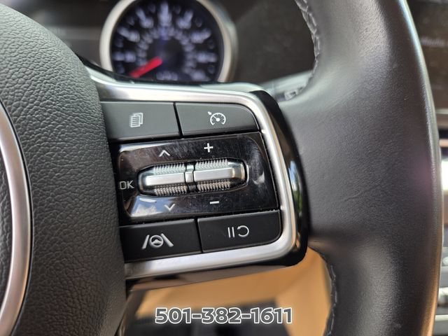 Used 2024 Kia Carnival LX FWD image 27
