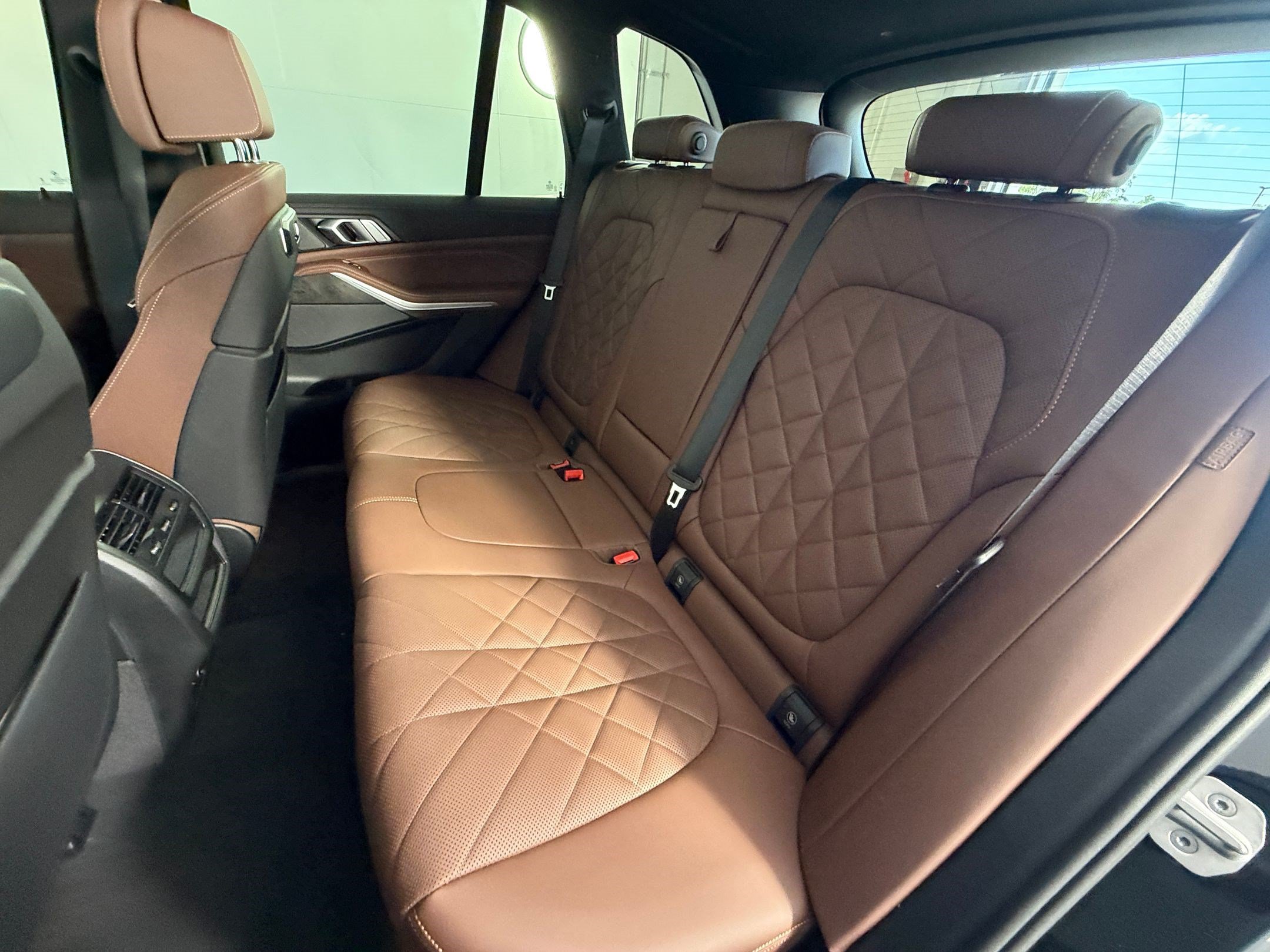 Certified 2024 BMW X5 sDrive40i w/ M Sport Package RWD image 29