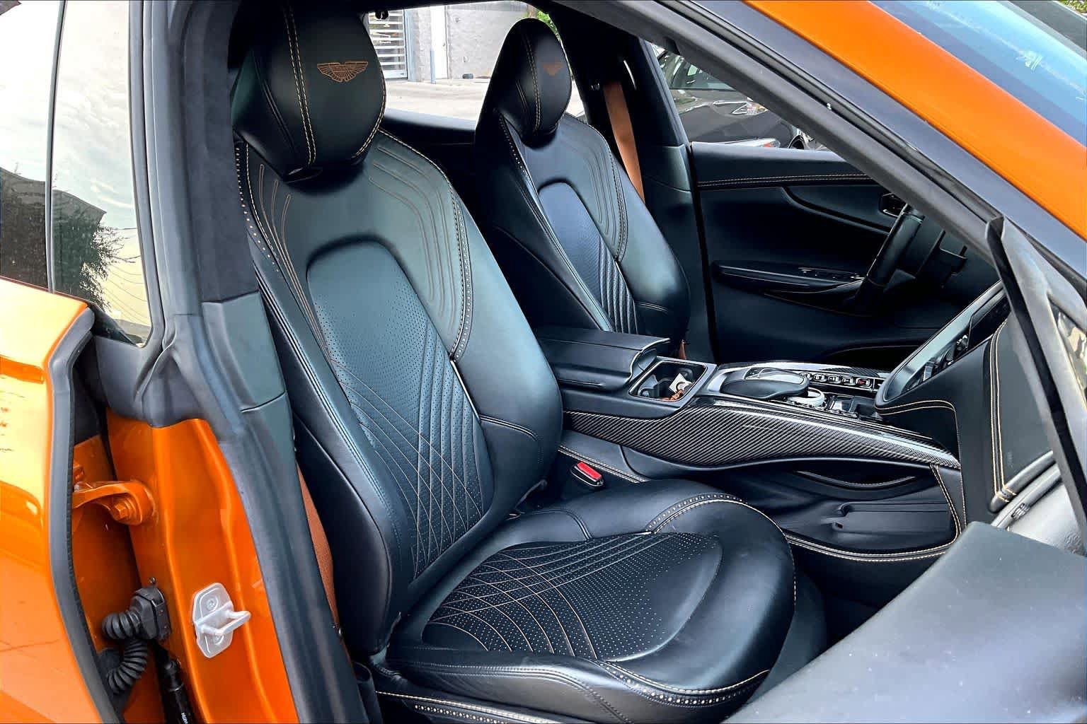 Used 2021 Aston Martin DBX AWD/4WD image 9