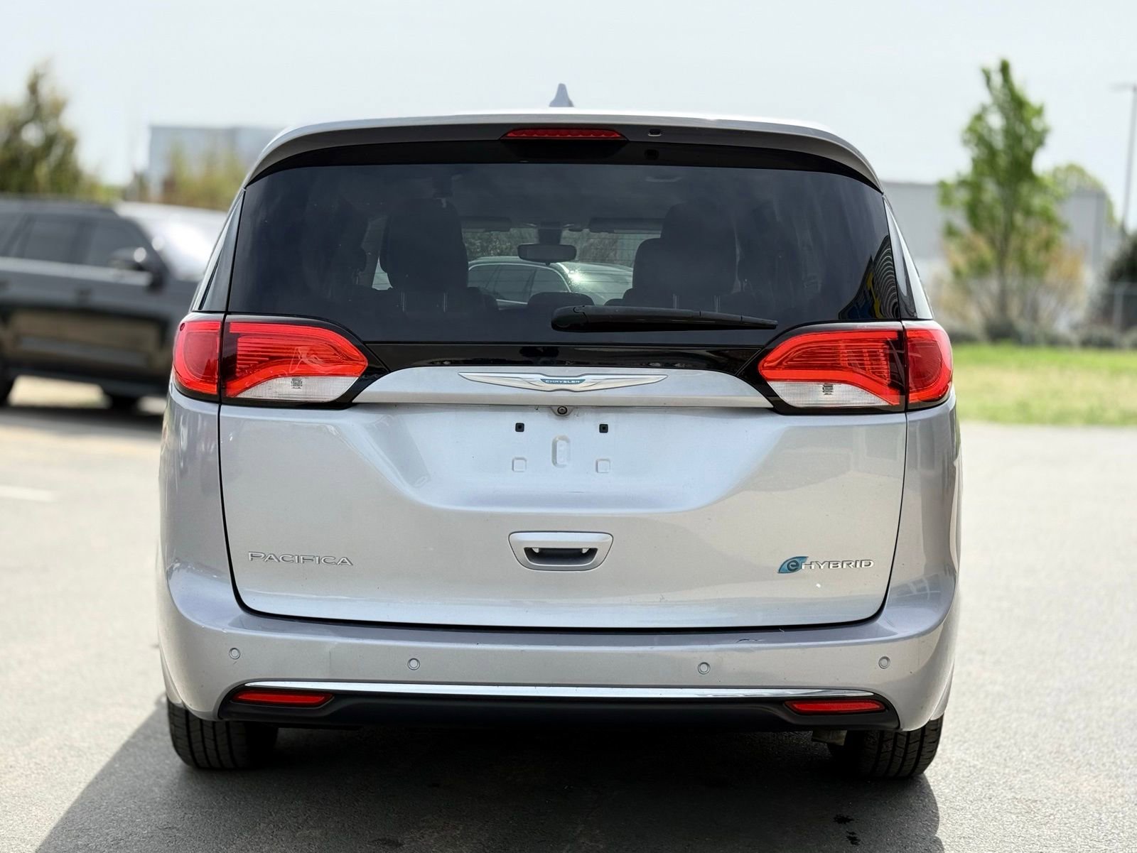 Used 2018 Chrysler Pacifica Touring Plus image 11
