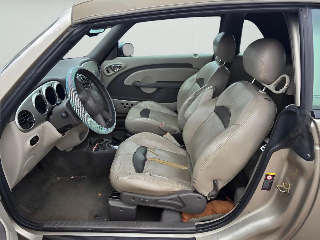 Used 2005 Chrysler PT Cruiser GT image 17