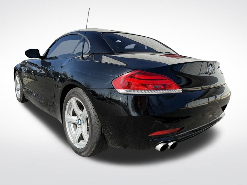 Used 2015 BMW Z4 sDrive28i image 4