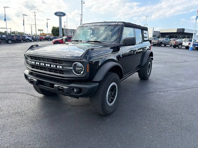 Used 2022 Ford Bronco Black Diamond w/ Sasquatch Package AWD/4WD image 11