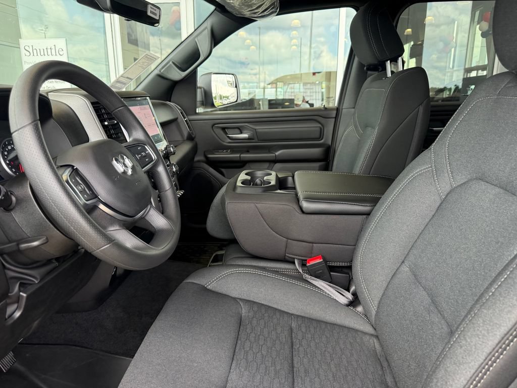 New 2026 RAM 1500 Warlock AWD/4WD image 4
