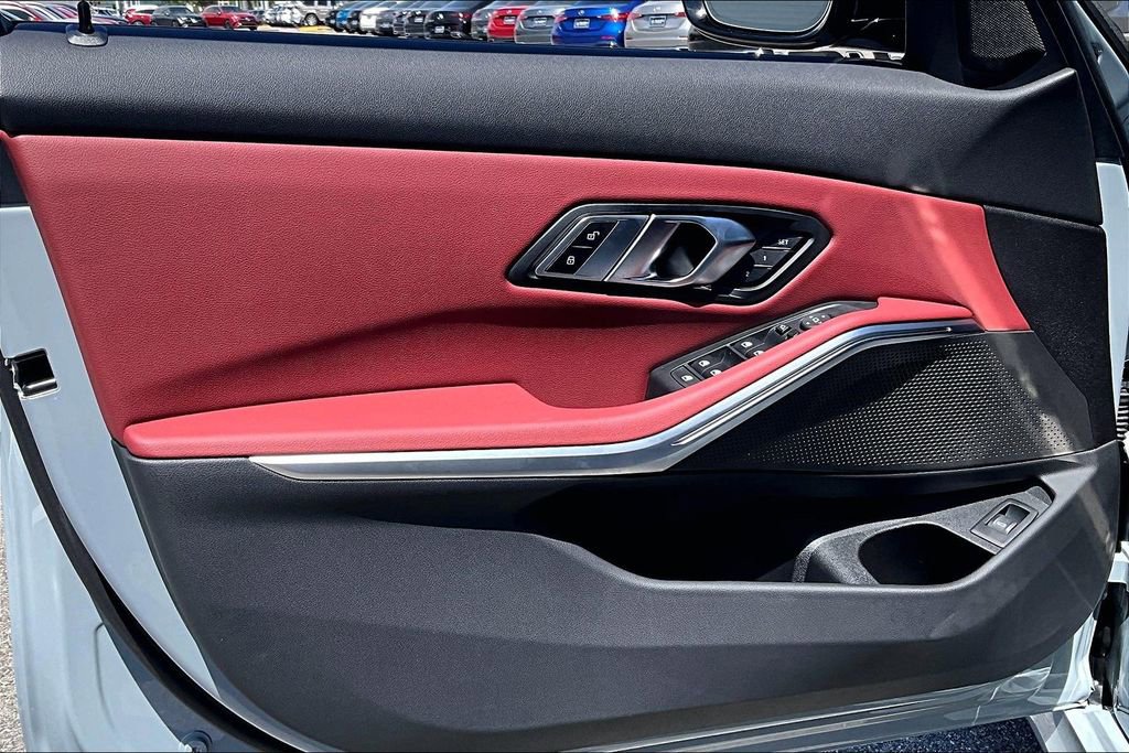 Used 2023 BMW M340i xDrive image 17