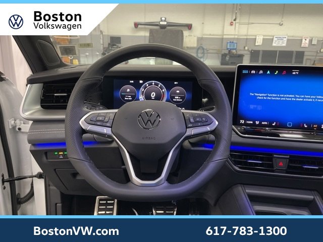 New 2025 Volkswagen Tiguan SE R-Line image 15