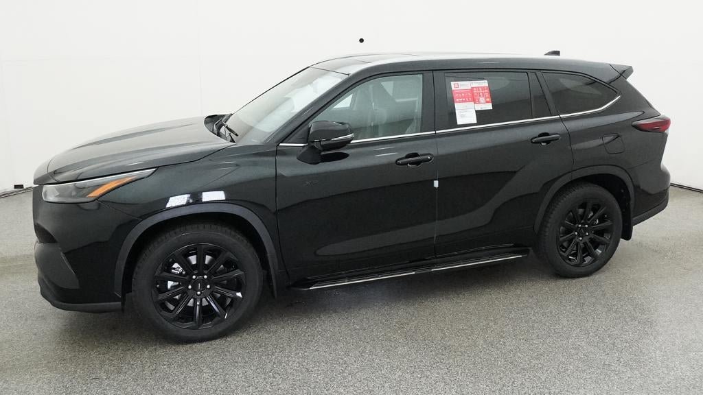 New 2026 Toyota Highlander XLE AWD/4WD image 2