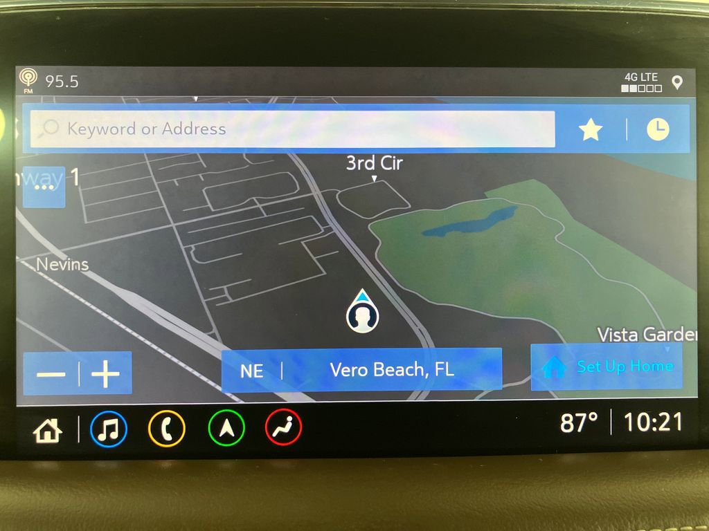 Used 2021 Chevrolet Tahoe High Country w/ Premium Package image 25