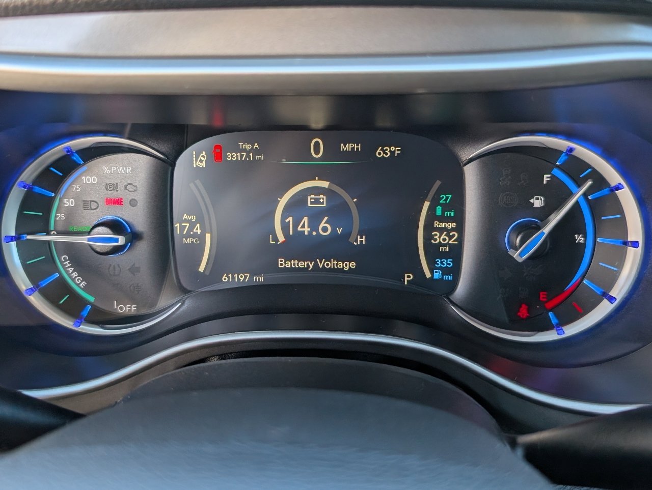 Used 2023 Chrysler Pacifica Touring-L image 20