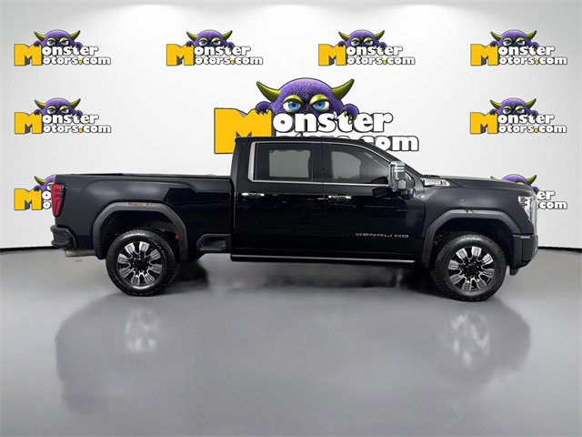 Used 2024 GMC Sierra 2500 Denali w/ Denali Reserve Package image 4