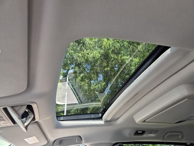 Certified 2025 Honda Odyssey Touring image 25