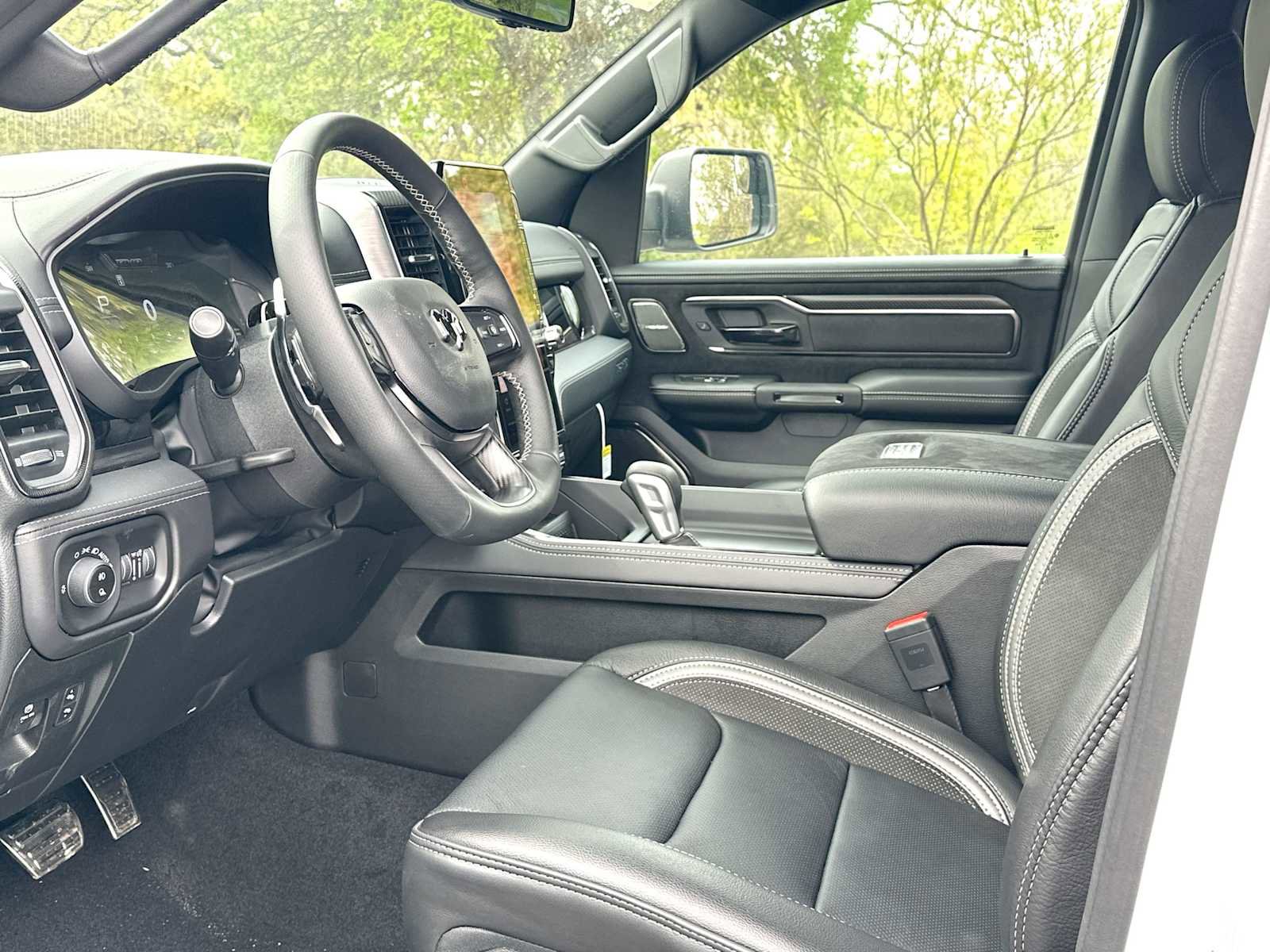 New 2026 RAM 1500 RHO w/ RHO Level 1 Equipment Group AWD/4WD image 18