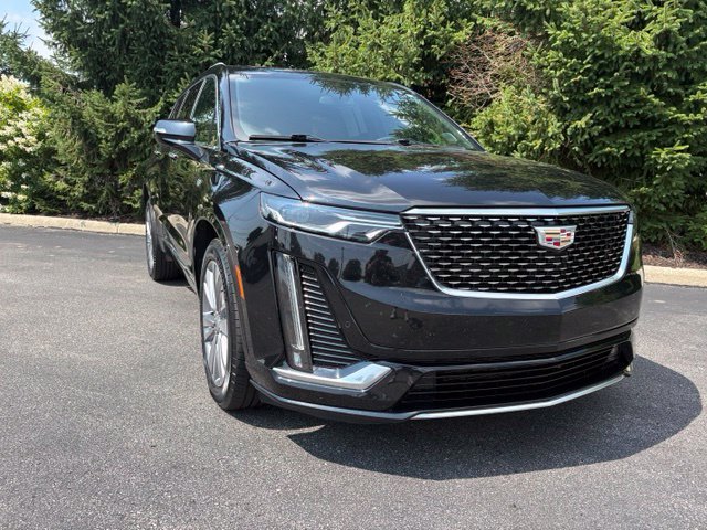 Certified 2024 Cadillac XT6 Premium Luxury w/ LPO, Floor Liner Package AWD/4WD image 11