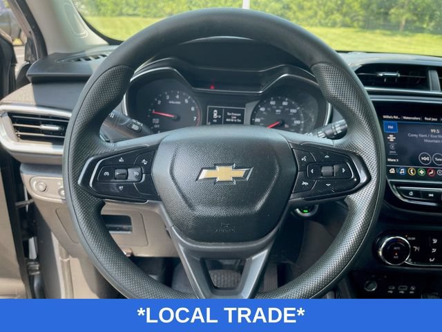 Used 2022 Chevrolet TrailBlazer LT w/ Convenience Package FWD image 12